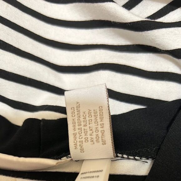 Chico’s vest duster striped black white pockets knit 0 XS/small FIRM on … - Picture 6 of 6